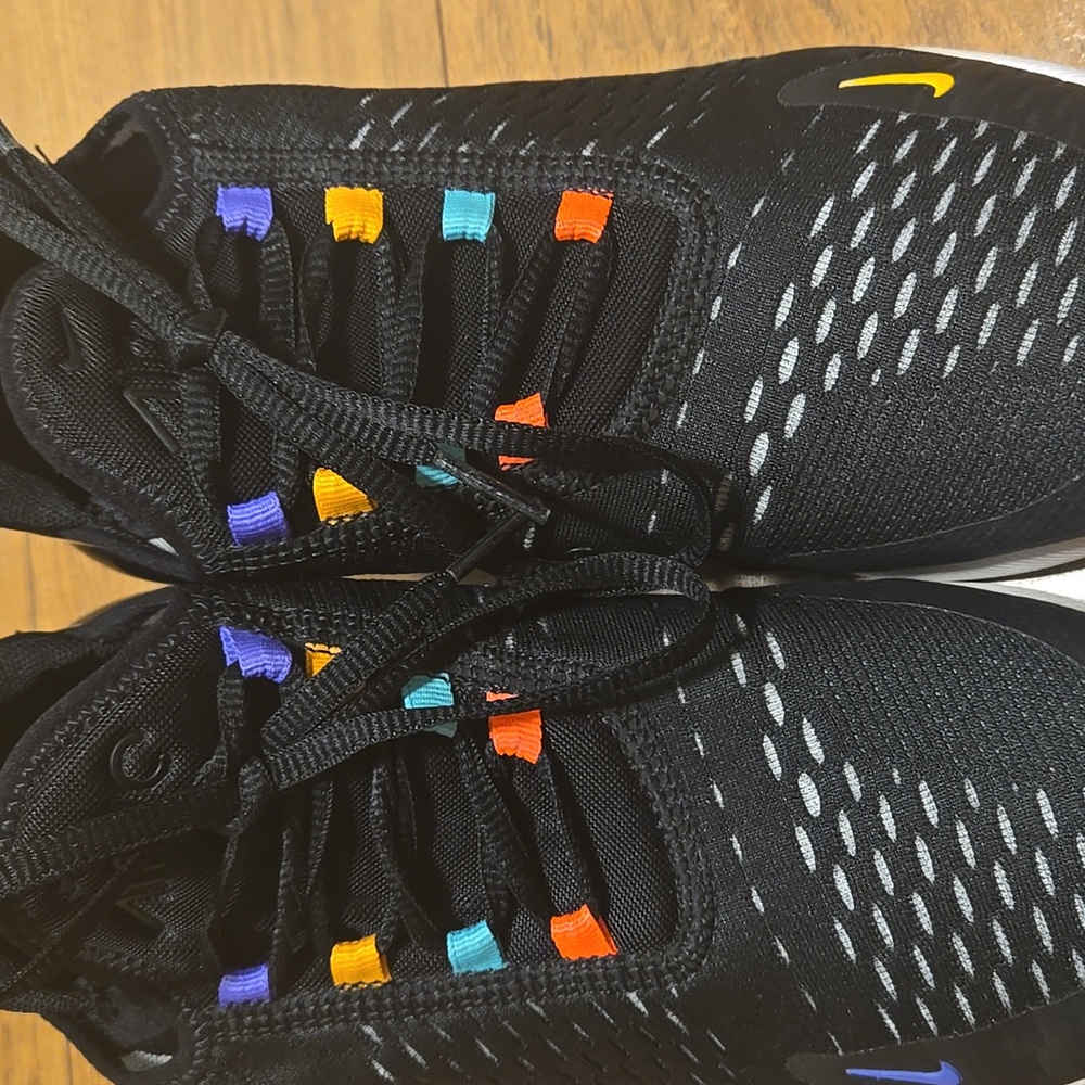 Nike Air Max 270 Black Sneakers with Multicolor Accents - Picture 4 of 13